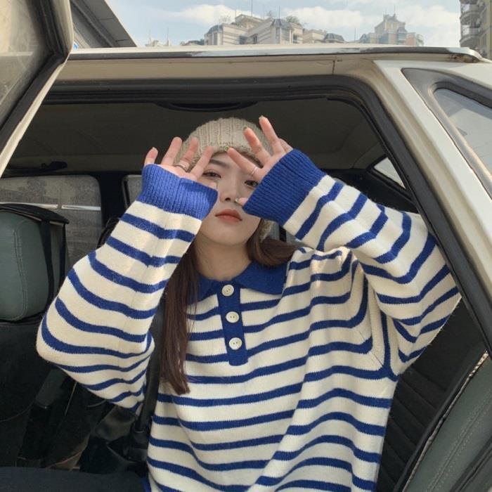 Áo len cổ bẻ kẻ sọc phong cách Hàn Quốc cho nữ