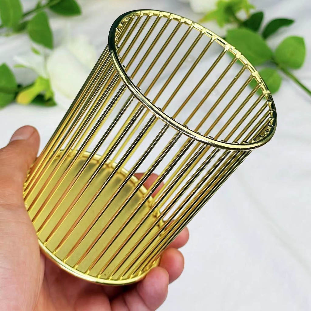 Hộp Đựng Cọ Trang Điểm Bằng Kim Loại Để Bàn Tiện Dụng Đa Năng