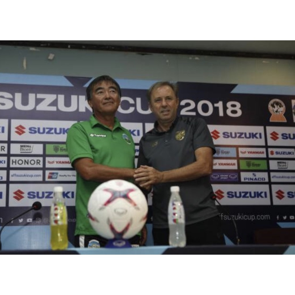 Quả bóng đá cao cấp số 5 mẫu AFF CUP 2018 - Tặng kim bơm và lưới đựng bóng (Khuyến mại mùa Covid)