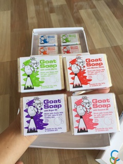 Xà Bông sữa dê Goat Soap