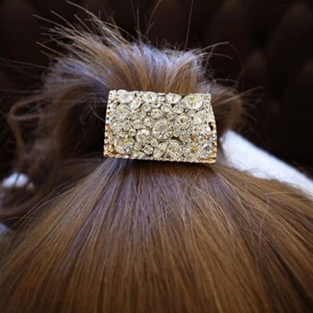 Cột tóc nữ dạng vuông bản to đính đá lấp lánh