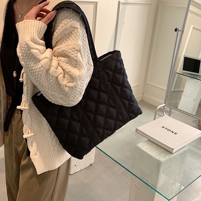 Túi đeo vai IELGY sức chứa lớn màu trơn phong cách Hàn Quốc thời trang đơn giản dành cho nữ