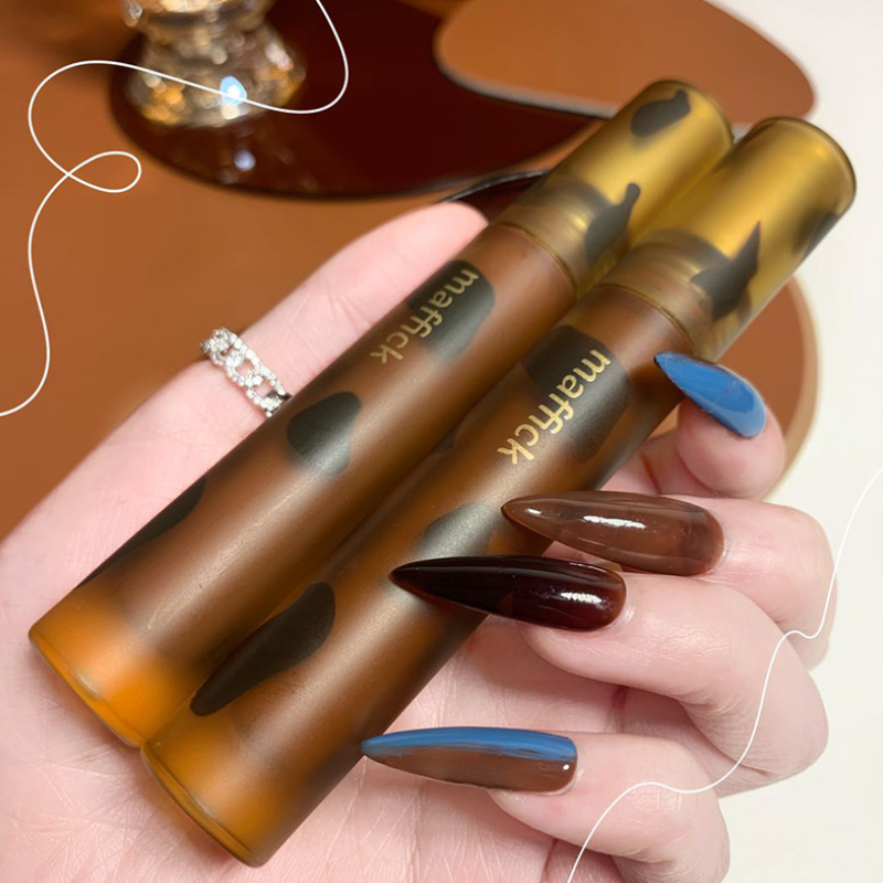 (Hàng Mới Về) Son Môi Màu Lì Mịn Như Nhung Phong Cách Giáng Sinh Dành Cho Nữ