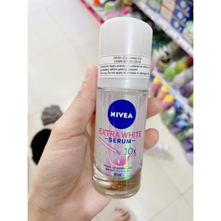 Lăn khử mùi extra white serum 40ml thái lan