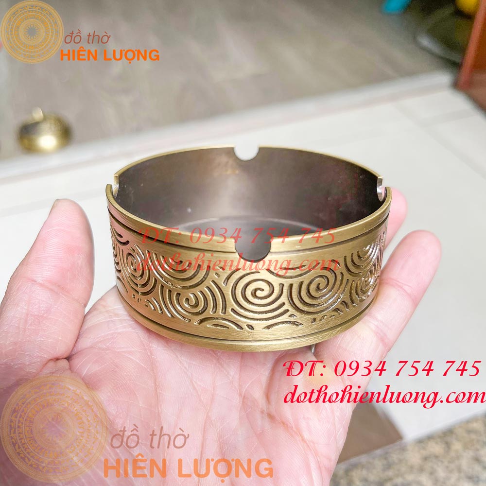 Gạt tàn bằng đồng dáng tròn có nắp phong thủy
