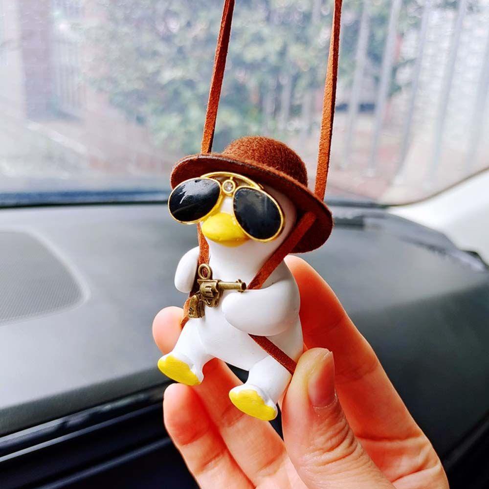 Dây Treo Trang Trí Gương Chiếu Hậu Xe Hơi Hình Chú Vịt Dễ Thương