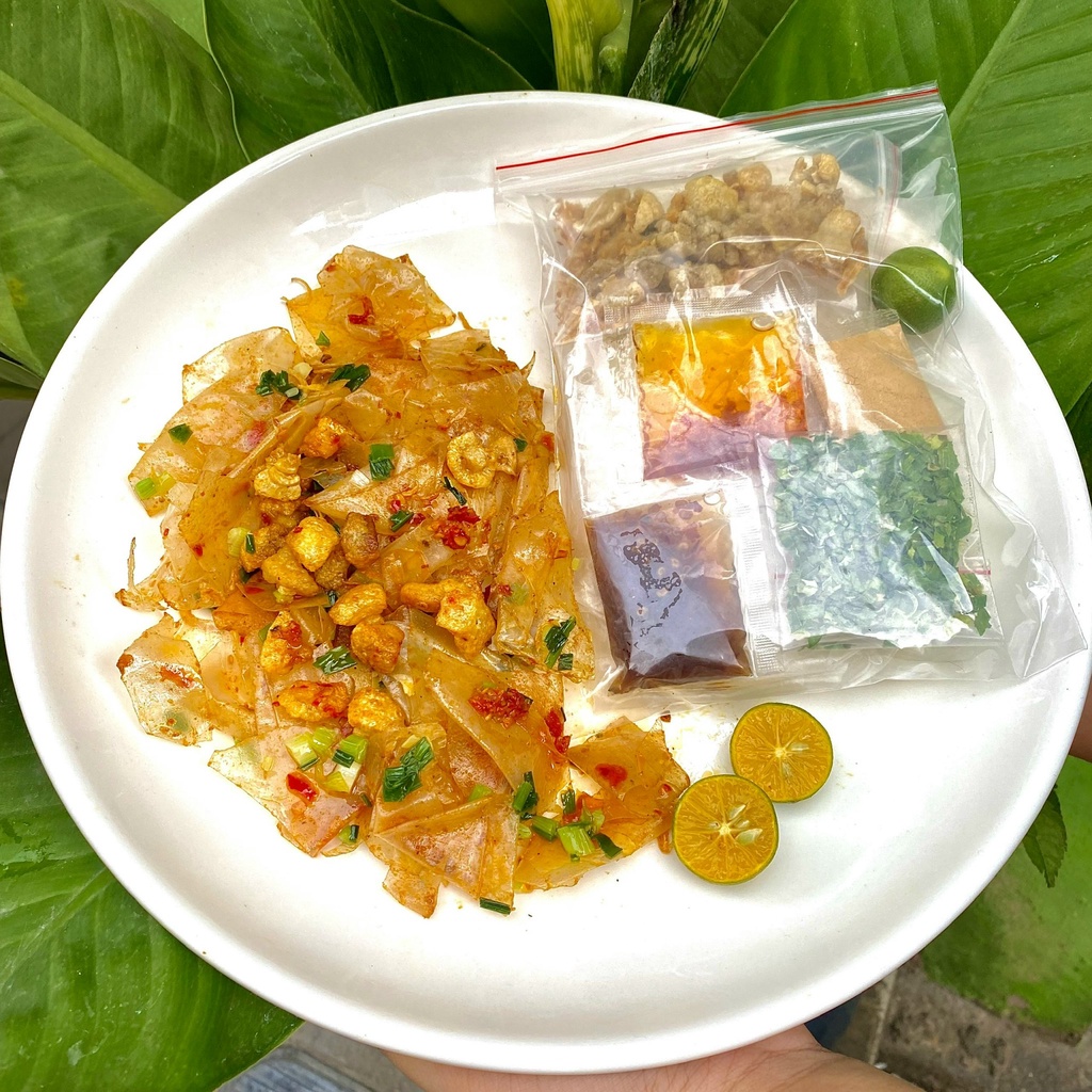 Bánh Tráng Dẻo Trộn Tóp Mỡ Khô Gà Dầu Hành Siêu Ngon LiliFood