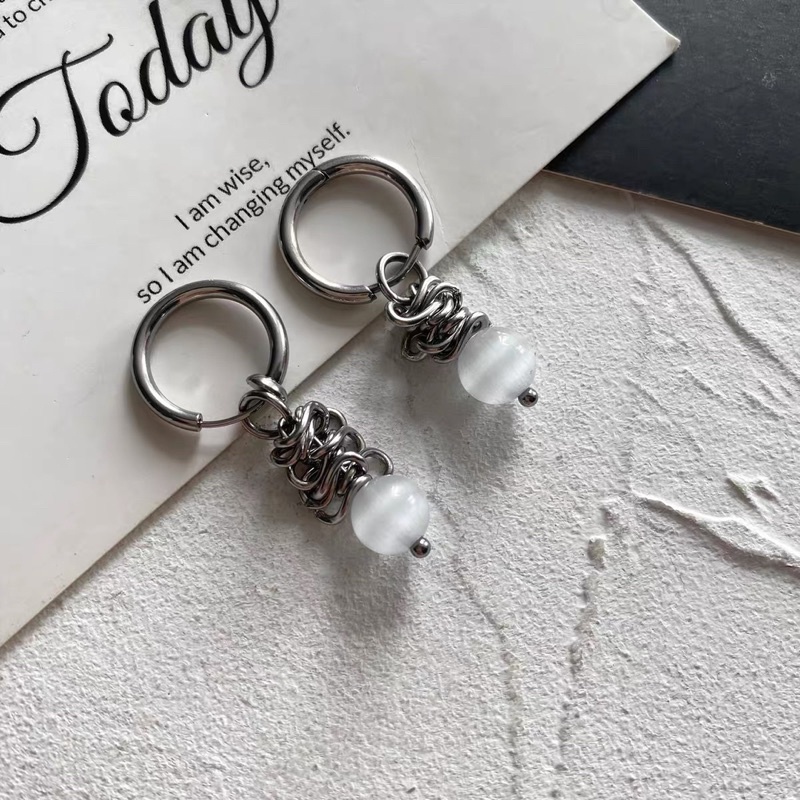 Khuyên tai tròn đính hạt màu sắc