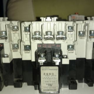 Khởi động từ (contactor) Mitusbishi 21A