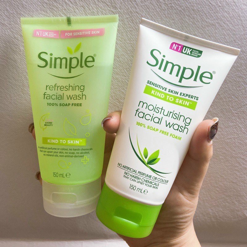 Sữa rửa mặt Simple Kind to Skin Refreshing Facial Wash Gel  150ml.