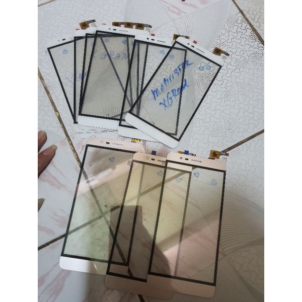 cảm ứng mobiistar x grand zin