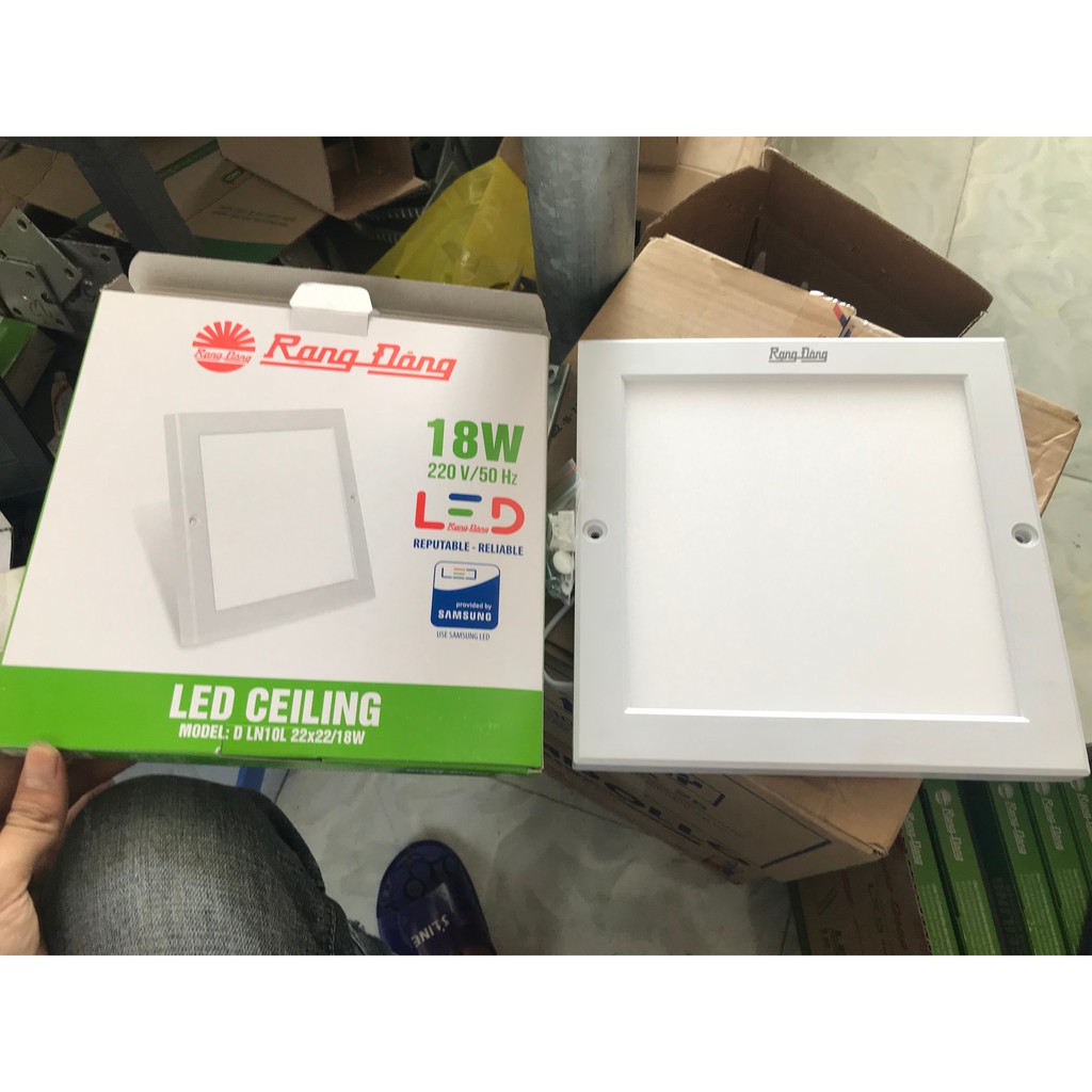 Đèn LED ốp trần vuông siêu mỏng RẠNG ĐÔNG 18W 220x220mm