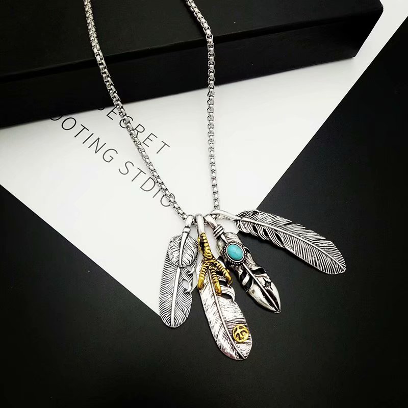 Dây chuyền mặt hình lông vũ thời trang