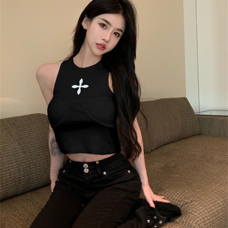 Áo Croptop Sát Nách Cổ Tròn Có Mút Nâng Ngực Quyến Rũ