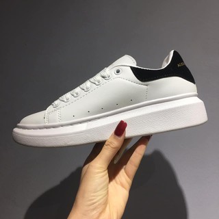 Giày McQueen