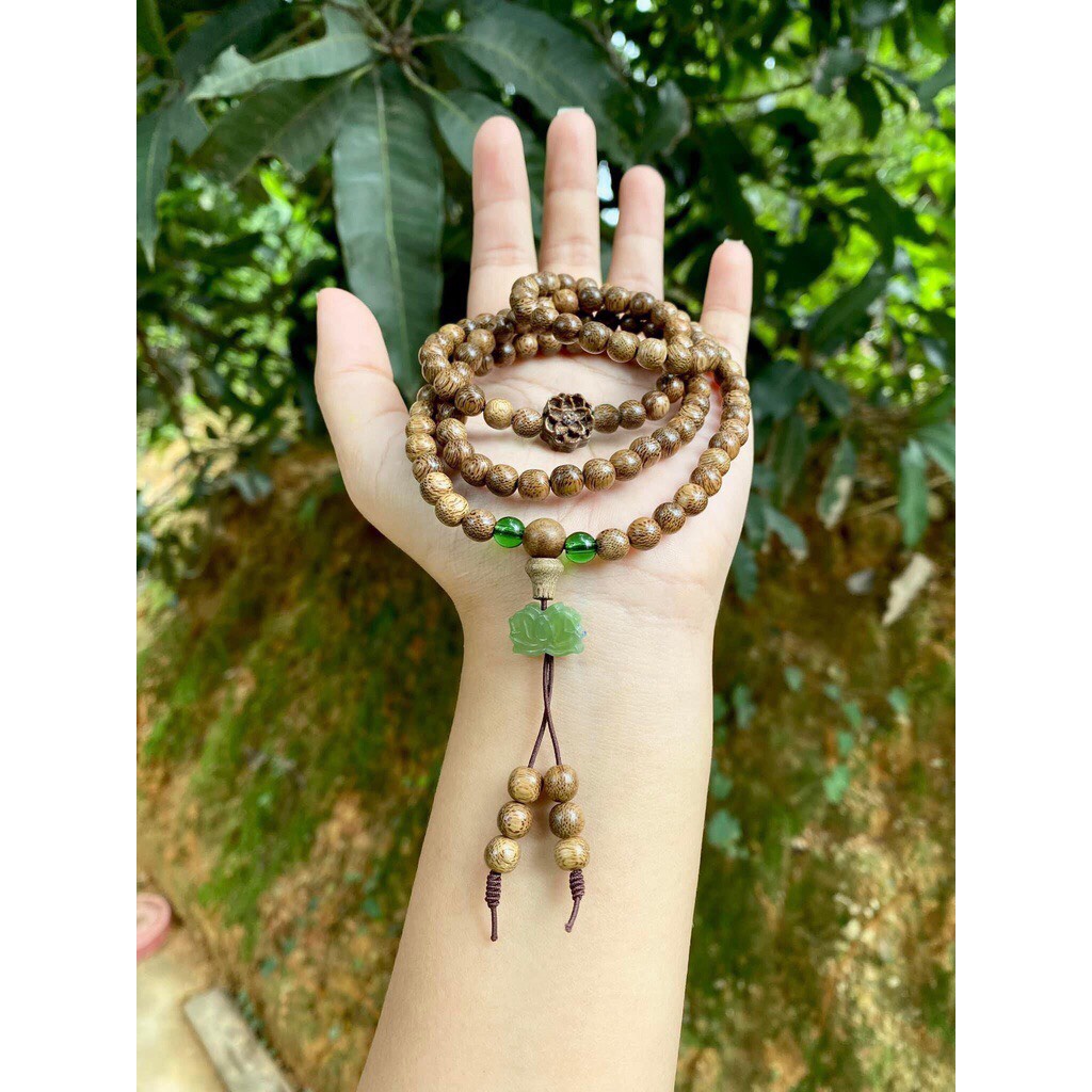 Vòng Đeo Trầm Hương tự nhiên mix charm hoa sen- Chuỗi tràng 108 hạt -Trầm Hương tốc vườn