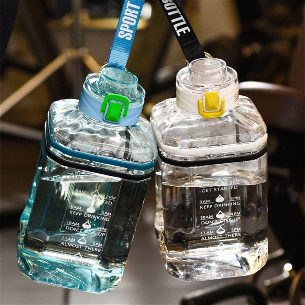 Bình Nước Thể Thao Hình Vuông Cỡ Lớn Tiện Dụng