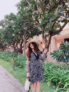 Đầm hoa voan xếp li