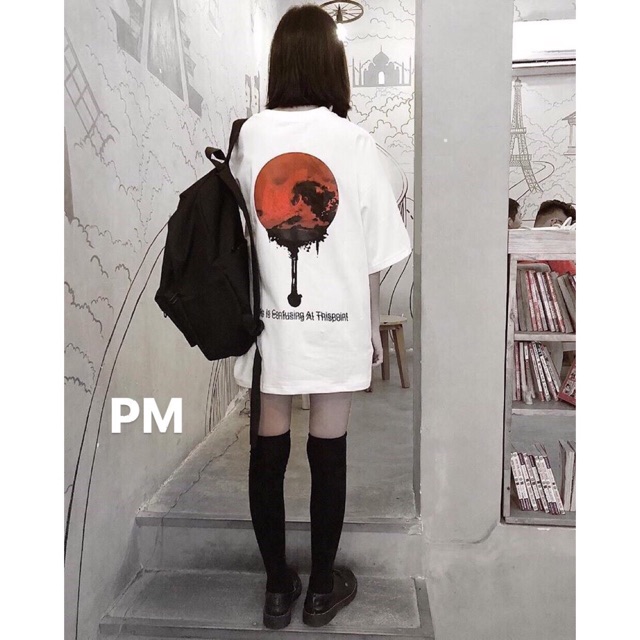 Áo phông mặt trời máu