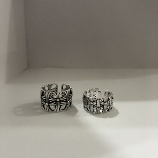 Nhẫn Hoa Văn Chữ Thập