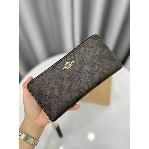 LONG ZIP AROUND WALLET IN SIGNATURE CANVAS ✨✨  🌟Ví coach dài