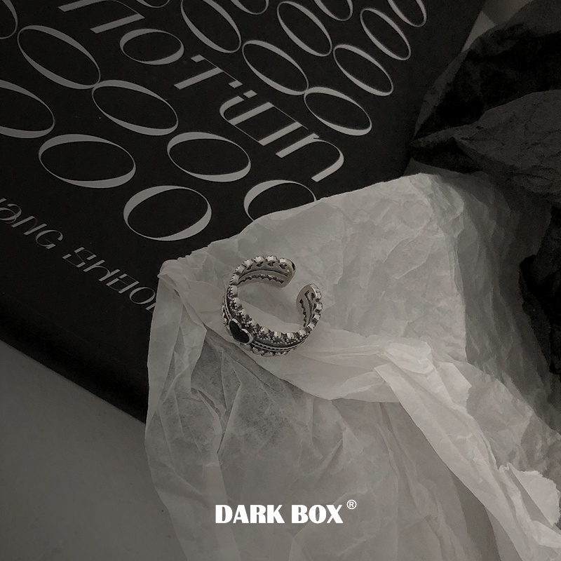 Nhẫn đeo tay hình trái tim phong cách retro cá tính