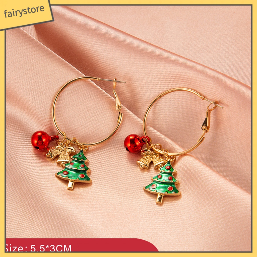 Đôi khuyên tai thiết kế hình giáng sinh đáng yêu