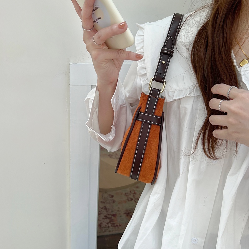 Túi đeo chéo IELGY phong cách retro thời trang cho nữ