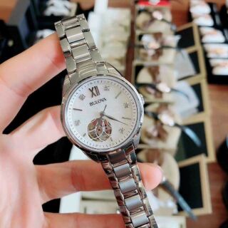 Đồng hồ nữ bulova 96p181 hở tim sexy 34mm
