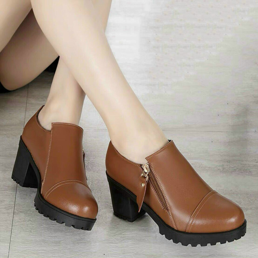 Bốt nữ thời trang cao gót 5p da mềm---giày cao gót nữ hai màu công sở dễ mang dễ phối đồ [bốt cao gótsản phẩm hình thật