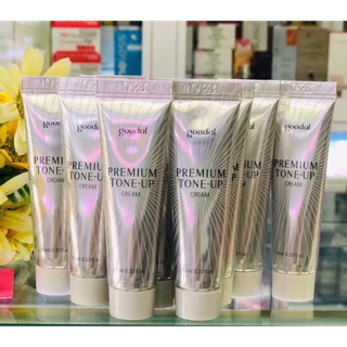 Kem nâng tông da ốc sên Hàn Quốc Goodal 10ml