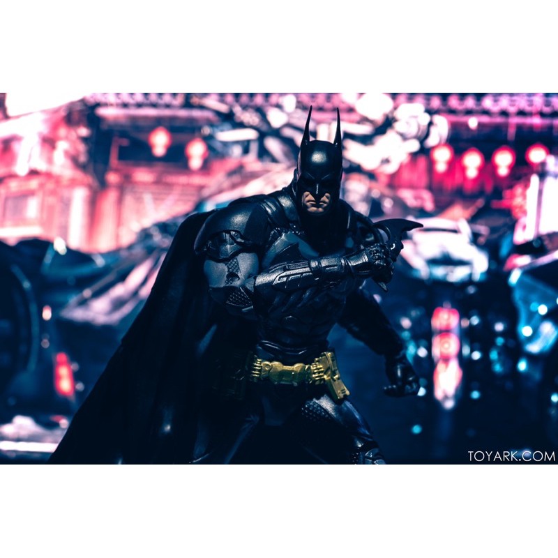 Mô hình nhân vật McFarlane DC Multiverse 7 inch Arkham Knight Batman