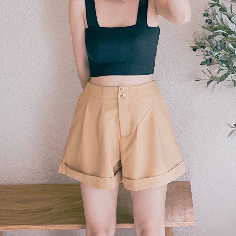 Short phi 2 nút lật lai lưng siêu cao 😍