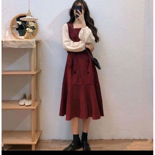 Váy đỏ phối len