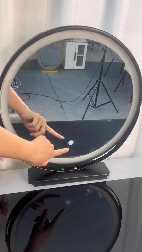 Bàn Trang Điểm Thông Minh AMYLY 2 Màu Trắng, Xám Xanh Tích Hợp Khóa Vân Tay Đèn Led Loa, Sạc không dây D100*R45*C75cm | BigBuy360 - bigbuy360.vn