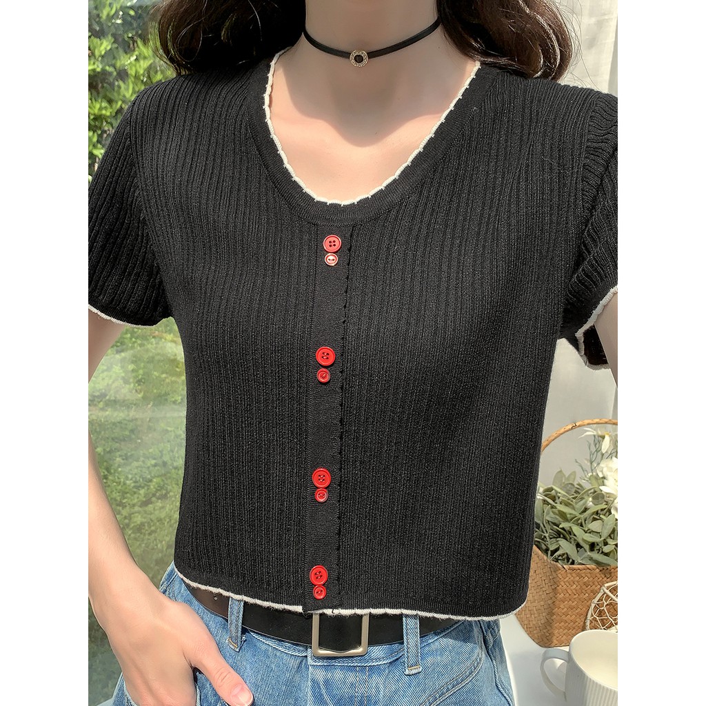 Áo Croptop Nữ Ngắn Tay Cổ Chữ V Thời Trang | BigBuy360 - bigbuy360.vn