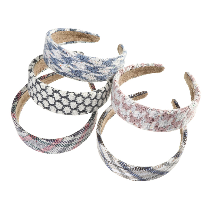 Cài tóc làm bằng len họa tiết caro phong cách thời trang Hàn dành cho phái đẹp