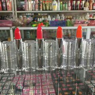 Son dưỡng beaushop Magic Lipstick 05