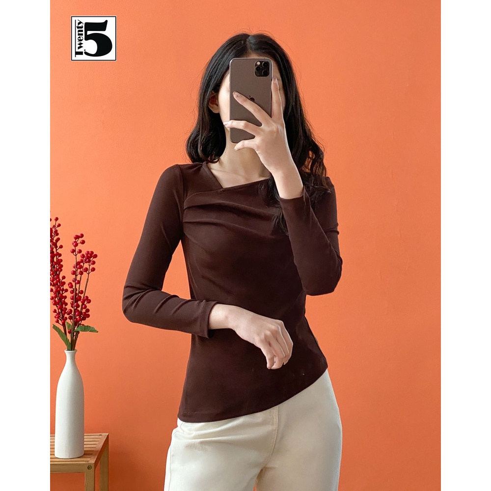 Áo thun gân nữ cổ chéo tay dài vạt chéo form nhỏ Twentyfive H42