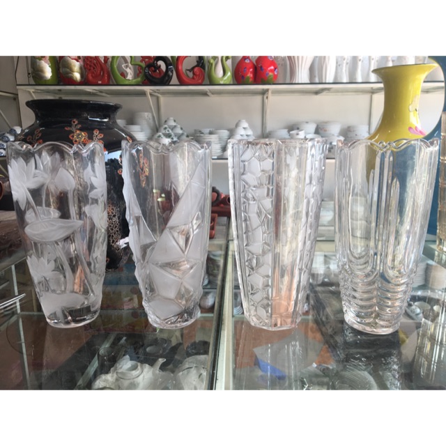 Lọ hoa thủy tinh 25cm miệng khum