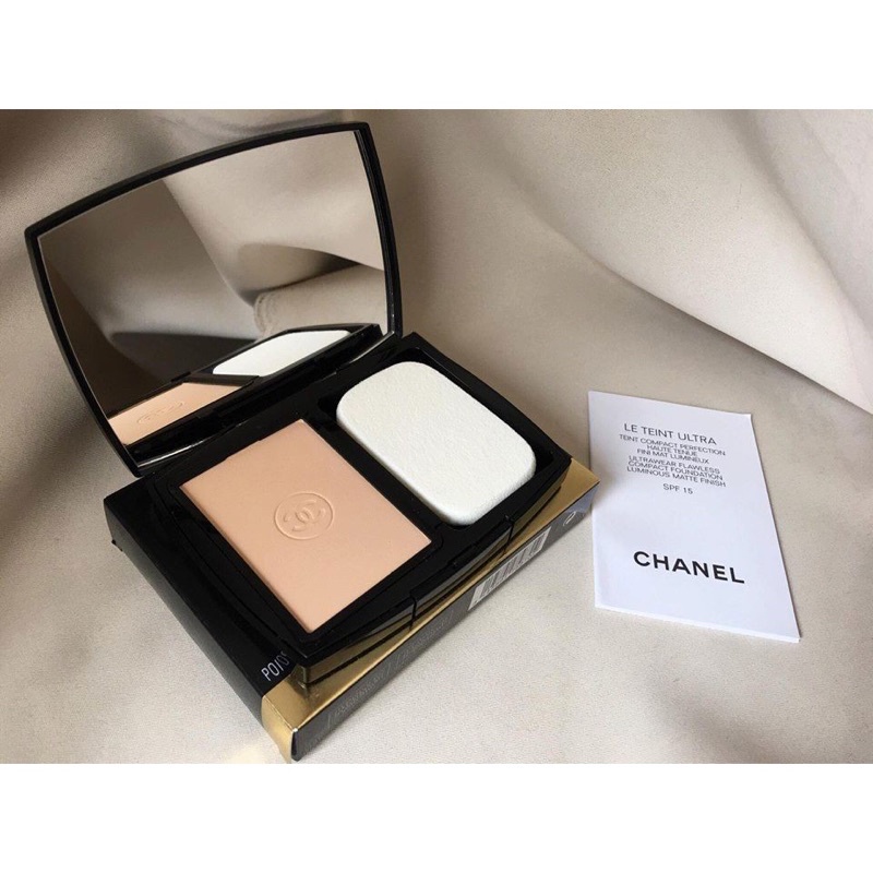 PHẤN PHỦ CHANEL LE TEINT ULTRA TONE 10