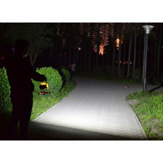 ĐÈN PHA LED 30W PIN SẠC CHỐNG NƯỚC