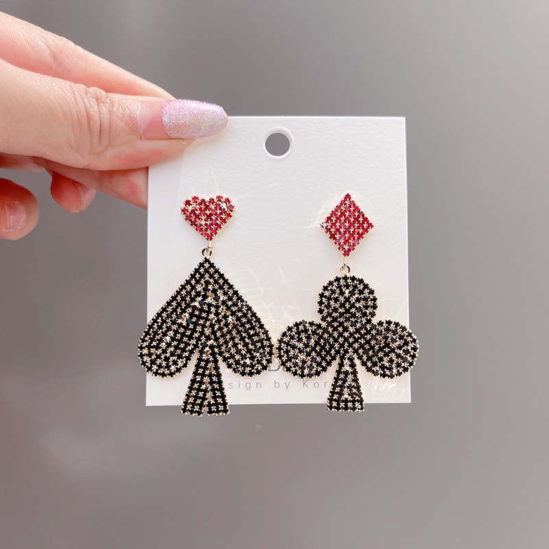 Đôi bông tai hình trái tim mạ bạc 925 xinh xắn