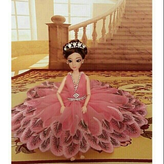 Búp bê công chúa váy khổng tước 