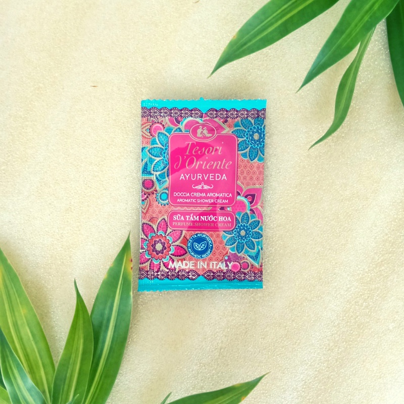8 Gói SữaTắm Tesori Mùi Ngẫu Nhiên 7ml