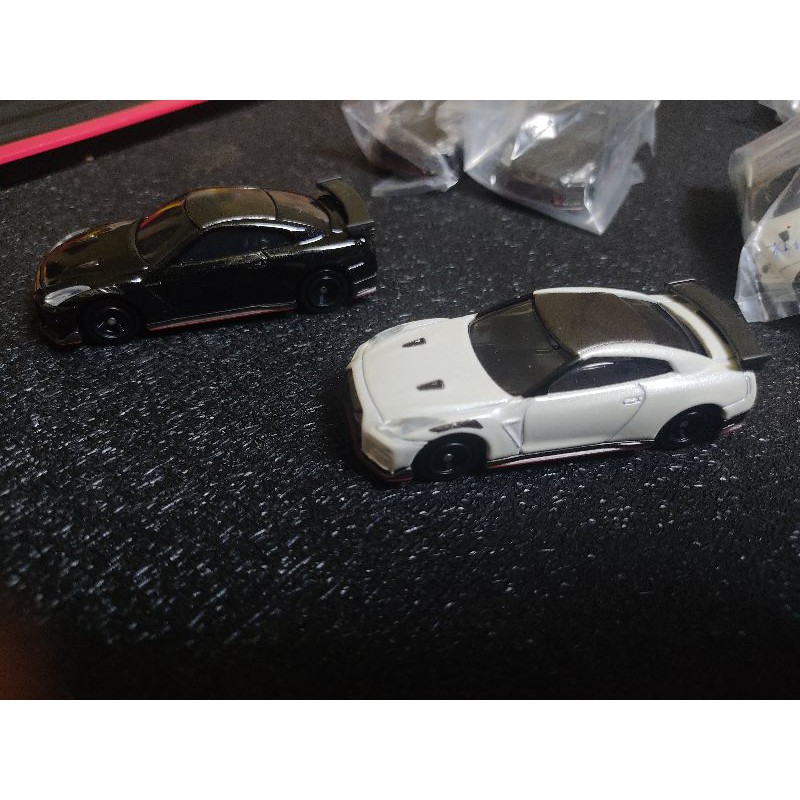 Xe mô hình Tomica Nissan GT-R Nismo