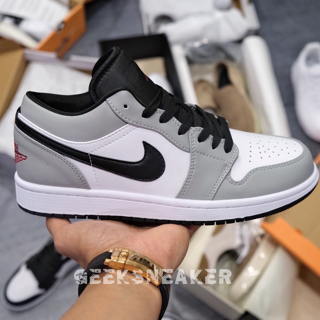 [GeekSneaker] Giày Sneaker Jordan 1 Low Light Smoke Grey