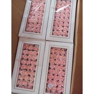 Hoa sáp giá sỉ 3 lớp rẻ hộp 50 bông sẵn HCM