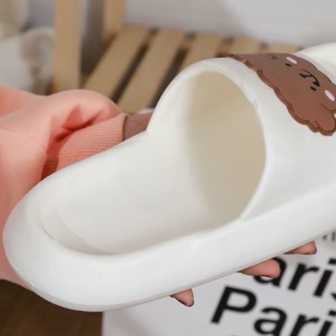 Dép Xốp Mềm Mang Êm Chân Họa Tiết Hình Gấu Xinh Xắn Cho Các Bạn Nữ