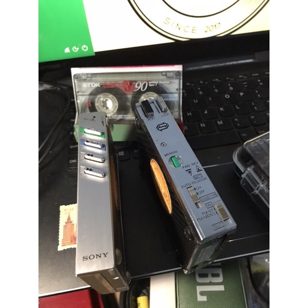 Máy Cassettte ( cát xét ) Chạy tape ( băng ) Của Sony và Tóhiba Của Nhật